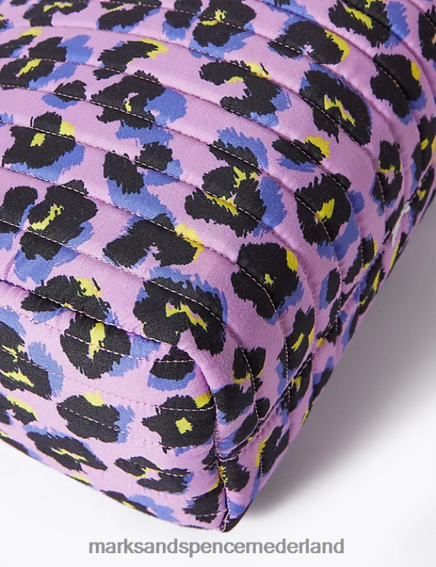 Marks & Spencer vrouwen Make-up toilettas met luipaardprint roze accessoires N8VZP3318