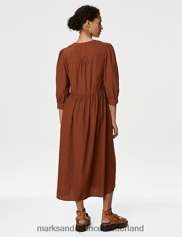 Marks & Spencer vrouwen Halflange, ontspannen kieljurk met gestrikte hals en structuur bruin kleding N8VZP1430