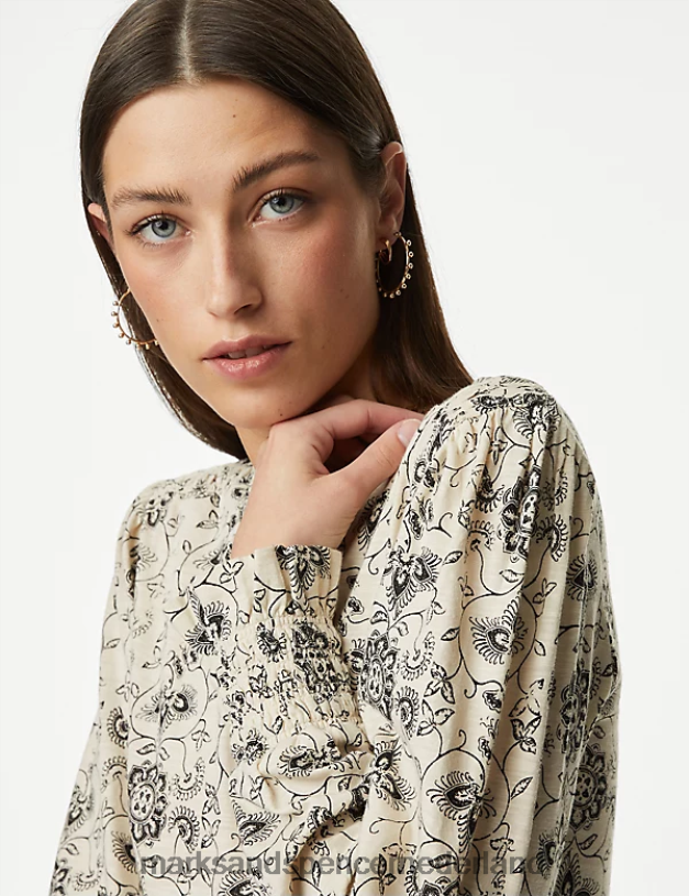 Marks & Spencer vrouwen Puur katoenen top met gesmokte pofmouwen en print ecru mix kleding N8VZP1239