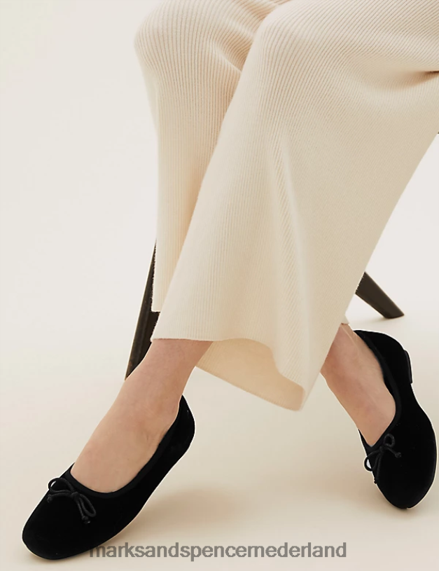 Marks & Spencer vrouwen Ballerinapantoffels met fluwelen strik zwart schoenen N8VZP3043