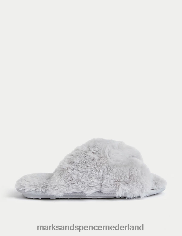 Marks & Spencer vrouwen Gekruiste pantoffels van imitatiebont lichtgrijs schoenen N8VZP1928